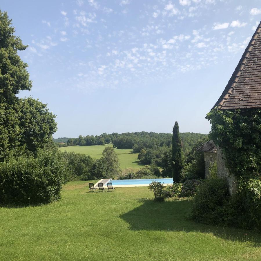 Villa Le Creyssac Saint-Félix-de-Bourdeilles Eksteriør billede
