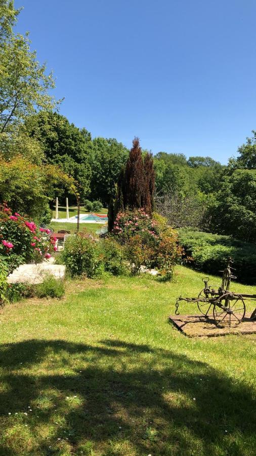 Villa Le Creyssac Saint-Félix-de-Bourdeilles Eksteriør billede