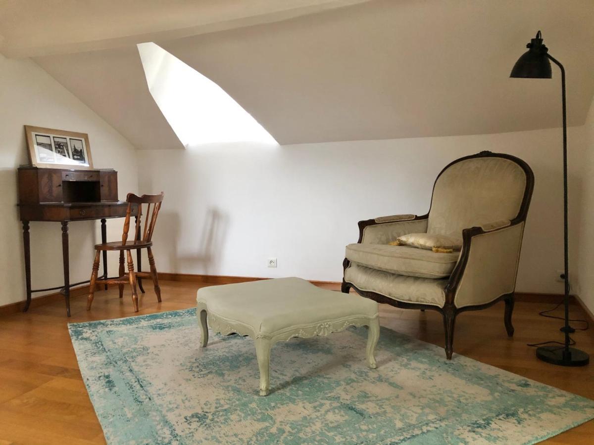 Villa Le Creyssac Saint-Félix-de-Bourdeilles Eksteriør billede