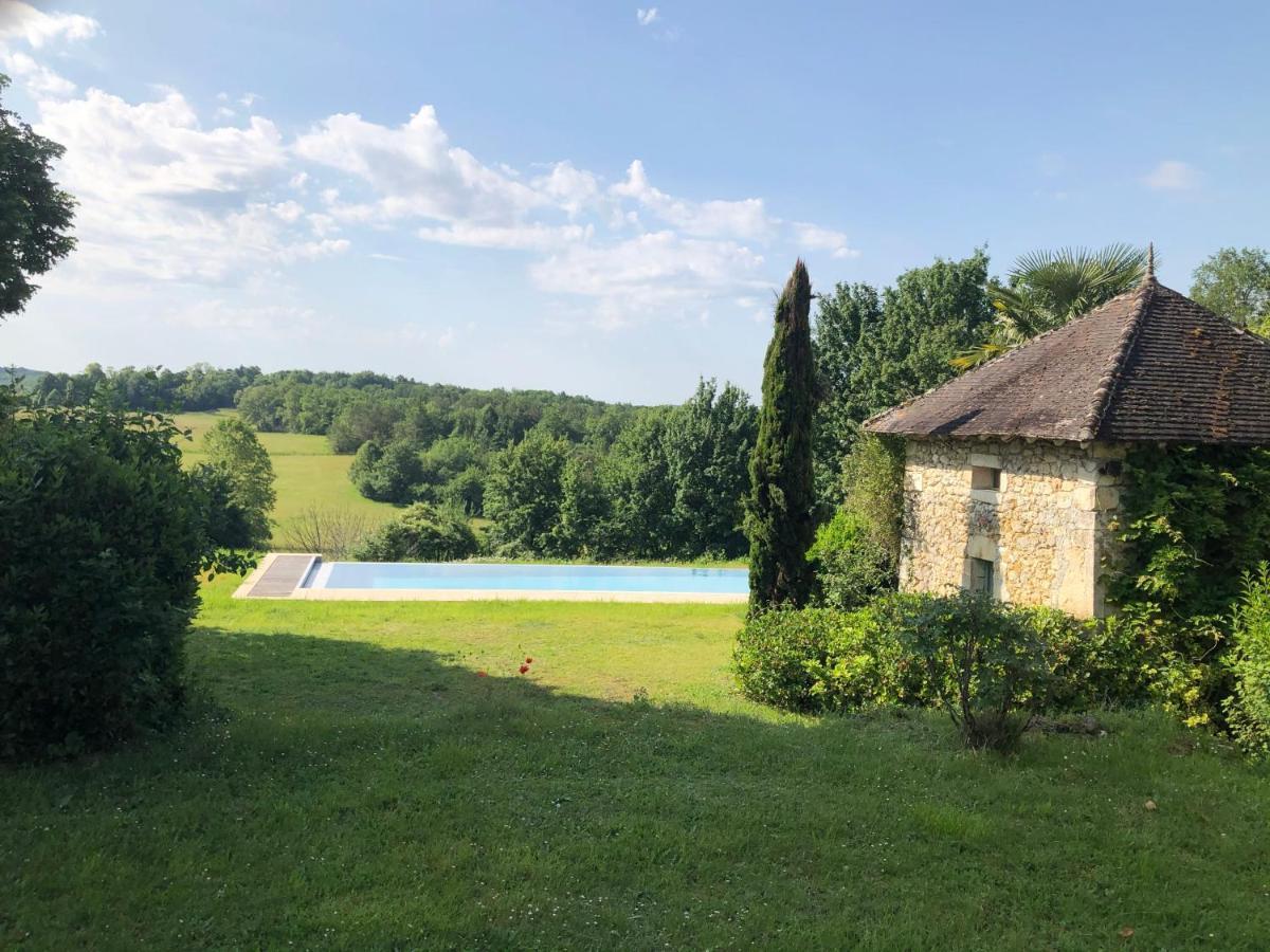 Villa Le Creyssac Saint-Félix-de-Bourdeilles Eksteriør billede