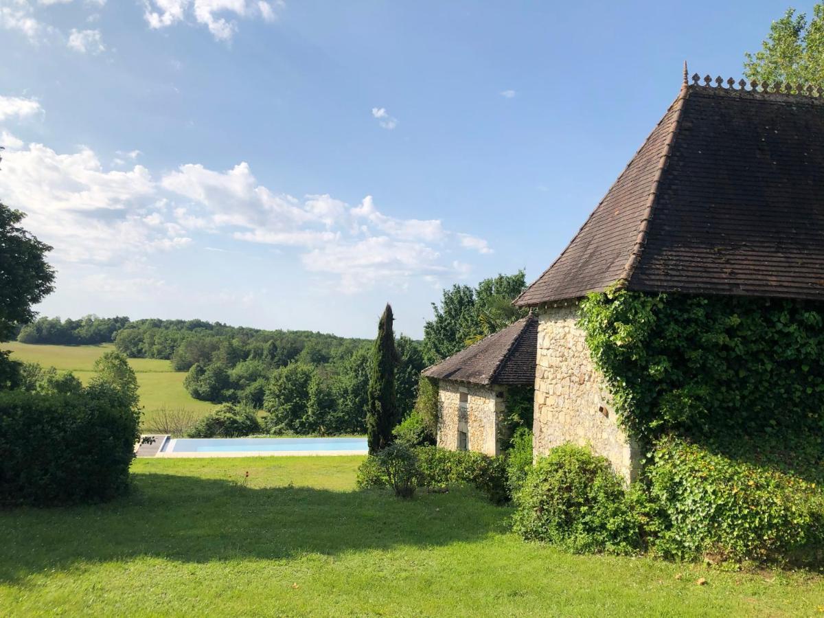 Villa Le Creyssac Saint-Félix-de-Bourdeilles Eksteriør billede