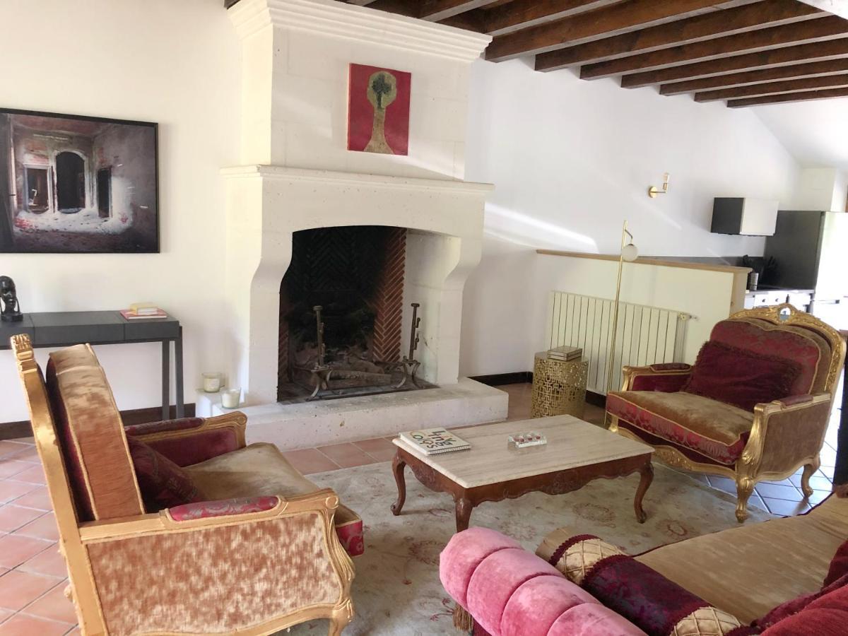 Villa Le Creyssac Saint-Félix-de-Bourdeilles Eksteriør billede